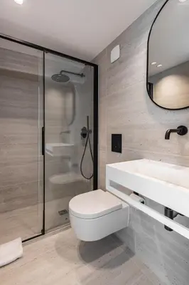 Salle de bains dans l'établissement 5#New suite 6 people - Saint-Germain Notre-Dame