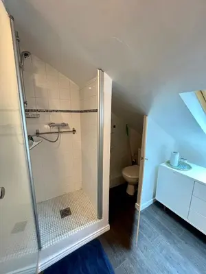Salle de bains dans l'établissement Le Nid de Timbaud 2P Paris Gestion Immo Daumesnil