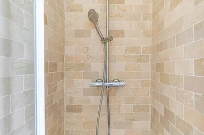 Salle de bains dans l'établissement GuestReady - Serene stay near the Picasso Museum