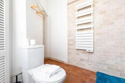 Salle de bains dans l'établissement GuestReady - Serene stay near the Picasso Museum