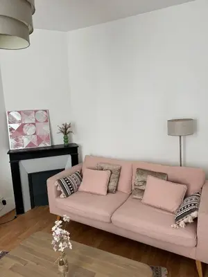 Coin salon dans l'établissement séjour cosy à Puteaux