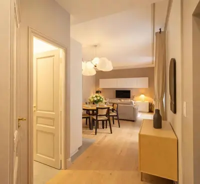 Télévision ou salle de divertissement dans l'établissement Champs Elysees - Deluxe apartment with lift for 4
