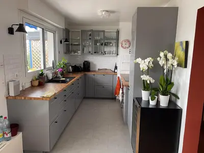 Cuisine ou kitchenette dans l'établissement Nos Maisons Cosy - Paris