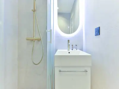 Salle de bains dans l'établissement Cozy apartment - 1BR 2P - Grenelle Eiffel Tour