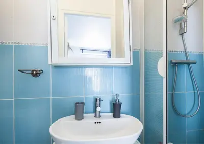 Salle de bains dans l'établissement Charmant deux pièces en plein cœur de Paris