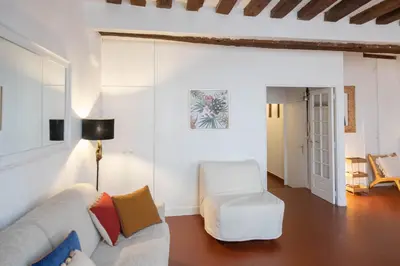 Coin salon dans l'établissement Fantastic apartment in Paris