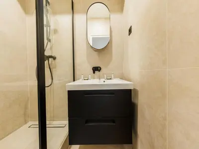 Salle de bains dans l'établissement Beautiful apartment - 1BR 4P - Sentier