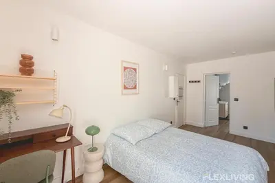 Cuisine ou kitchenette dans l'établissement Charming 16m Studio in Paris 20 with shared terrace