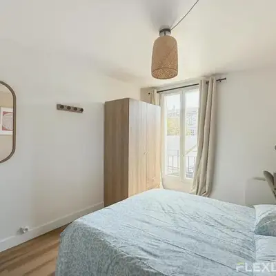 Charming 16m Studio in Paris 20 with shared terrace