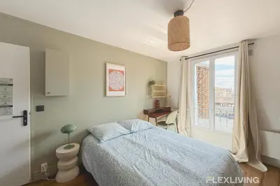 Salle de bains dans l'établissement Charming 16m Studio in Paris 20 with shared terrace