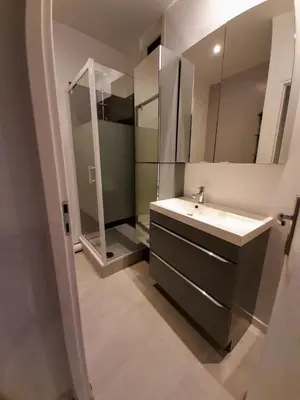 Salle de bains dans l'établissement Le Cocon