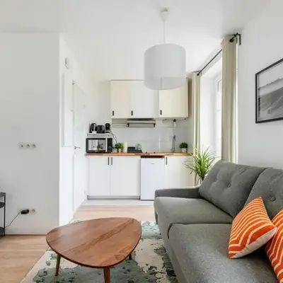 Light-Filled Retreat in historical Paris