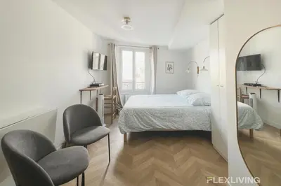 Un ou plusieurs lits dans un hébergement de l'établissement Beautiful 17m Studio in Paris 6
