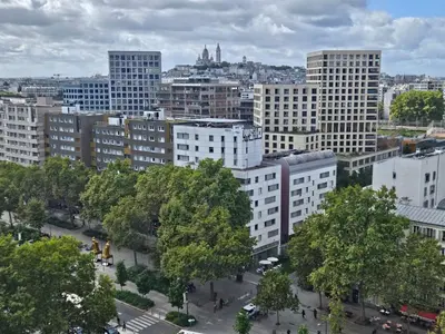 Vue générale sur Paris ou vue de la ville depuis la maison d'hôtes