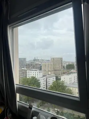 Vue générale sur Paris ou vue de la ville depuis la maison d'hôtes
