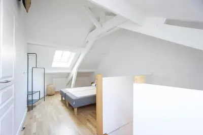 Plan de l'établissement Beau duplex - 4P - Le Marais