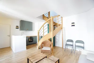 Plan de l'établissement Beau duplex - 4P - Le Marais