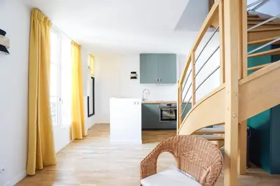 Plan de l'établissement Beau duplex - 4P - Le Marais