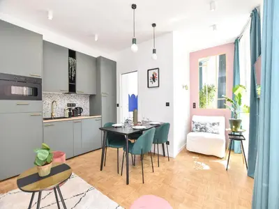 Cuisine ou kitchenette dans l'établissement Charming and cosy flat next to the Eiffel Tower