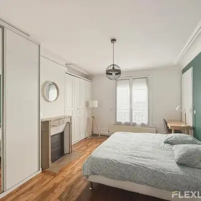 Charming Room in shared 2-Bedroom Apartment in Paris 5