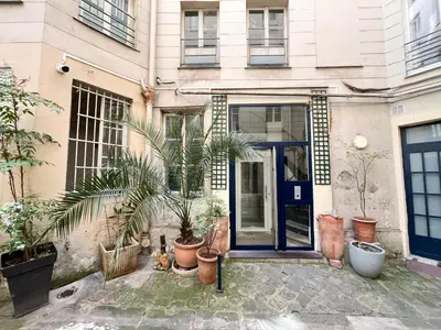 Façade ou entrée de l'établissement UrbanFlat 03 - 4 Bedroom Apartment in Center of Paris