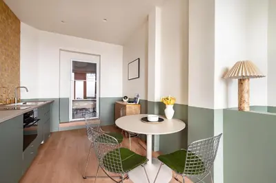 Coin salon dans l'établissement Loft design and cosy, Montparnasse