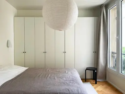 Un ou plusieurs lits dans un hébergement de l'établissement New Design & Large 1 Bdr Apt - Montmartre Paris 18