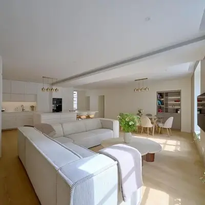 By Saint-Sulpice newly refurbished 4 BR apartment