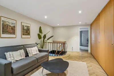 Coin salon dans l'établissement Luxury family Duplex 4 bdrs 10P - Republique