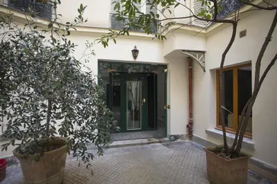 Façade ou entrée de l'établissement Studio Beaune