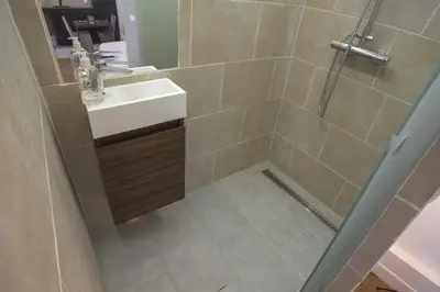 Salle de bains dans l'établissement Studio Beaune