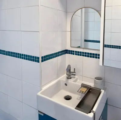 Salle de bains dans l'établissement Lovely One-Bedroom Apartment in Paris 18th
