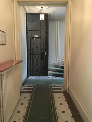 Plan de l'établissement Nice flat close to Arc de Triomphe