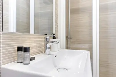 Salle de bains dans l'établissement Mykeypers- Premium Studio 2P - Malakoff 35