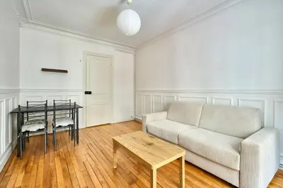 Coin salon dans l'établissement Appartement Idéal près des Quais de Seine-métro 7-6-5