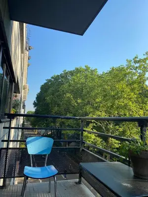 Balcon ou terrasse dans l'établissement Sur le CANAL