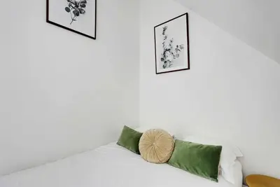 Un ou plusieurs lits dans un hébergement de l'établissement Residence Eugene - Kremlin-Bicêtre