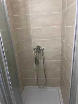 Salle de bains dans l'établissement Appartement calme au cœur du 20 eme arrondissement