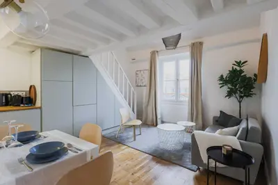 Coin salon dans l'établissement Comfortable apartment - 1BR-4P- Marais