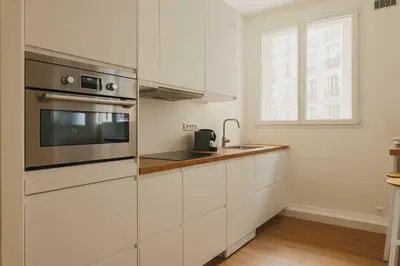 Cuisine ou kitchenette dans l'établissement Superb flat - 1BR-2P- Porte de Versailles