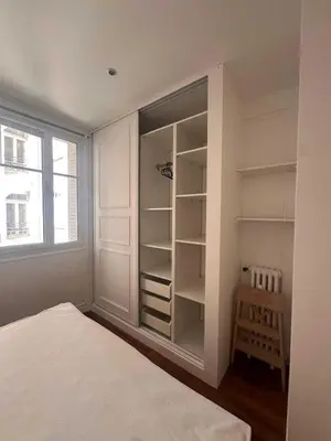 Un ou plusieurs lits dans un hébergement de l'établissement Beautiful Apt 3BR-6P-Paris 17th-Arc de Triomphe