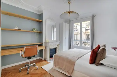 Un ou plusieurs lits dans un hébergement de l'établissement Elegant apartment - 2BR-4P - Pantheon