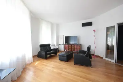 Télévision ou salle de divertissement dans l'établissement Spacieux 4 Pièces Parc des Princes Roland-Garros