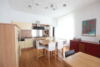 Cuisine ou kitchenette dans l'établissement Spacieux 4 Pièces Parc des Princes Roland-Garros