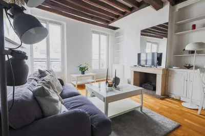 Coin salon dans l'établissement Charming Apartment 1BR-2P-Paris 7th-Bon Marche