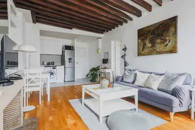 Cuisine ou kitchenette dans l'établissement Charming Apartment 1BR-2P-Paris 7th-Bon Marche