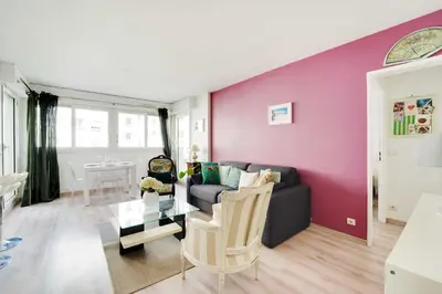 Coin salon dans l'établissement Modern apartment -1BR-2P- Boulogne-Billancourt