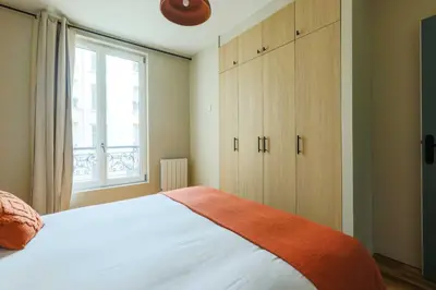 Un ou plusieurs lits dans un hébergement de l'établissement Elegant Appt - 2BDR-4P - Bastille - Marais