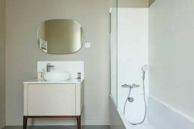 Salle de bains dans l'établissement Elegant Appt - 2BDR-4P - Bastille - Marais