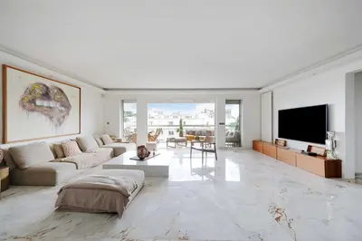 Télévision ou salle de divertissement dans l'établissement New apartment - 3BR-6P - Neuilly-sur-Seine